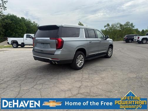 Sterling Metallic 2025 GMC Yukon XL Denali