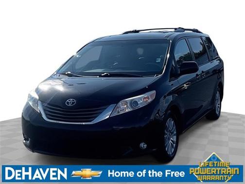 2012 Toyota Sienna XLE