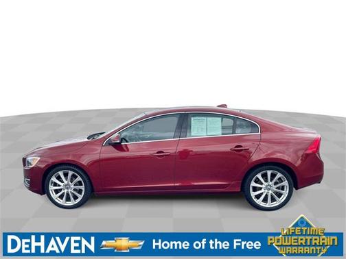 2016 Volvo S60 Inscription T5 Drive-E Platinum