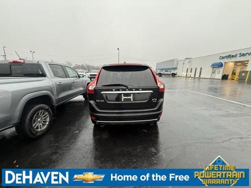 2016 Volvo XC60 T6 Drive-E R-Design