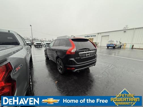 2016 Volvo XC60 T6 Drive-E R-Design