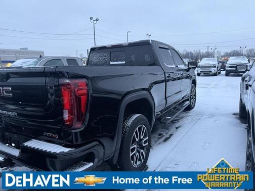 2022 GMC Sierra 1500 AT4