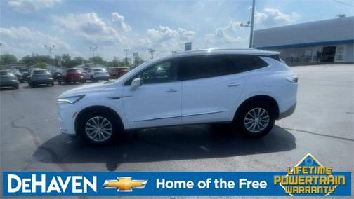 2022 Buick Enclave AWD Essence