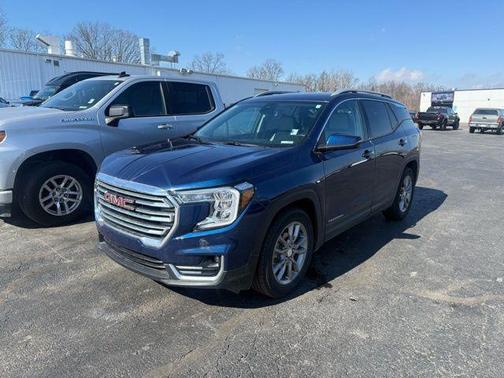 2023 GMC Terrain SLT