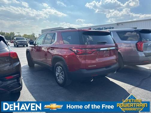2022 Chevrolet Traverse LT Cloth