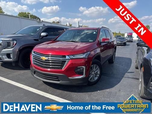 2022 Chevrolet Traverse LT Cloth