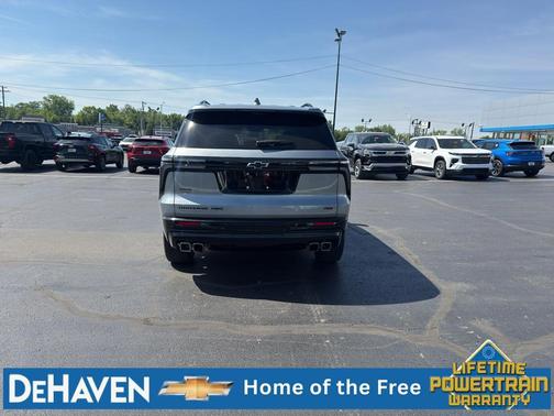 Sterling Gray Metallic 2026 Chevrolet Traverse RS