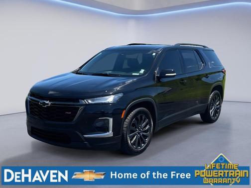 Mosaic Black Metallic 2023 Chevrolet Traverse RS