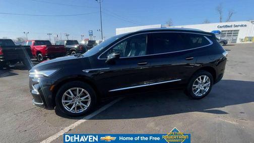 2023 Buick Enclave Essence AWD