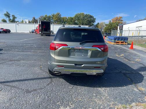 Gray 2018 GMC Acadia Denali