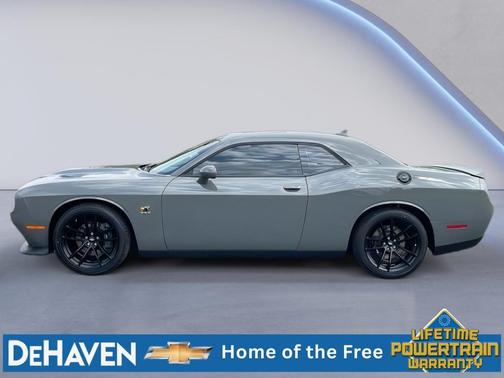 Destroyer Gray Clearcoat 2023 Dodge Challenger R/T Scat Pack