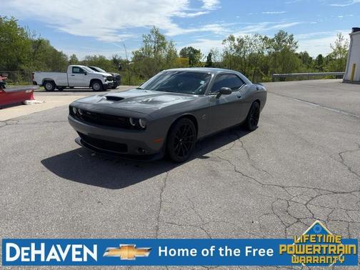 Destroyer Gray Clearcoat 2023 Dodge Challenger R/T Scat Pack