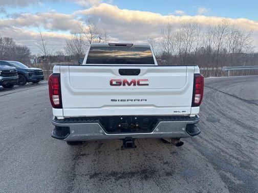 2023 GMC Sierra 2500 SLE