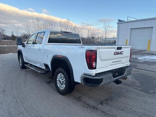 2023 GMC Sierra 2500 SLE