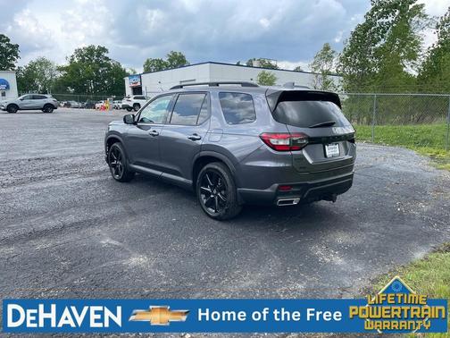 Gray 2025 Honda Pilot Black Edition