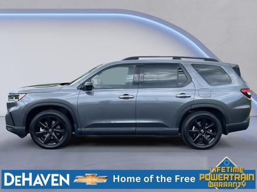 Gray 2025 Honda Pilot Black Edition