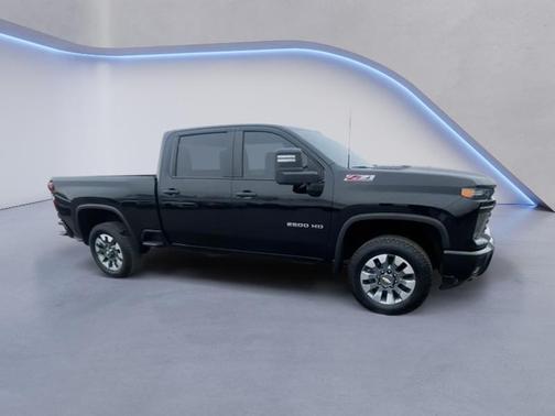 2024 Chevrolet Silverado 2500 Custom