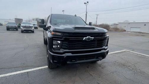 2024 Chevrolet Silverado 2500 Custom