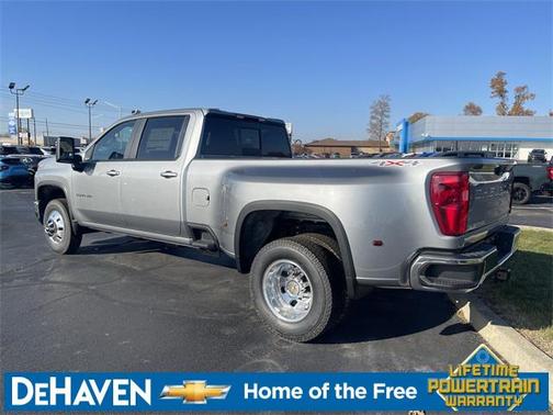 2026 Chevrolet Silverado 3500 LT