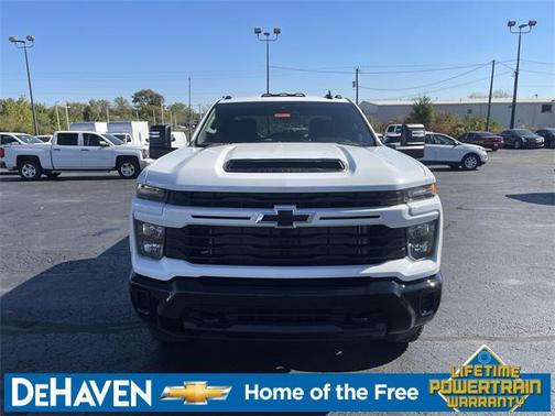 2026 Chevrolet Silverado 2500 Custom