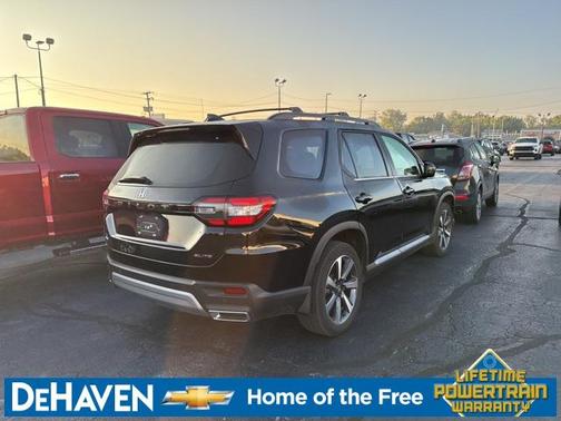 2023 Honda Pilot AWD Elite