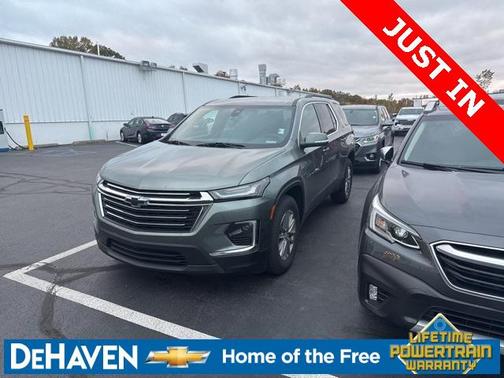 2023 Chevrolet Traverse LT Cloth