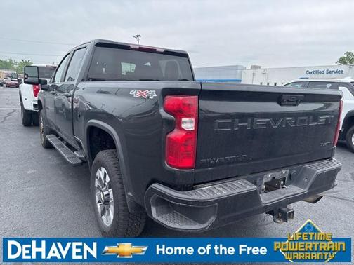 2022 Chevrolet Silverado 2500 Custom