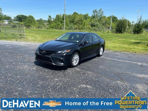 Midnight Black Metallic 2024 Toyota Camry SE