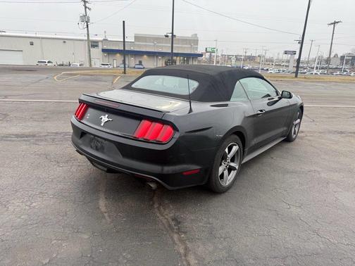 2015 Ford Mustang V6