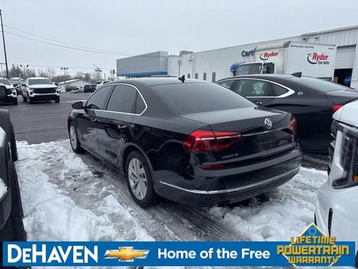 2018 Volkswagen Passat 2.0T SE