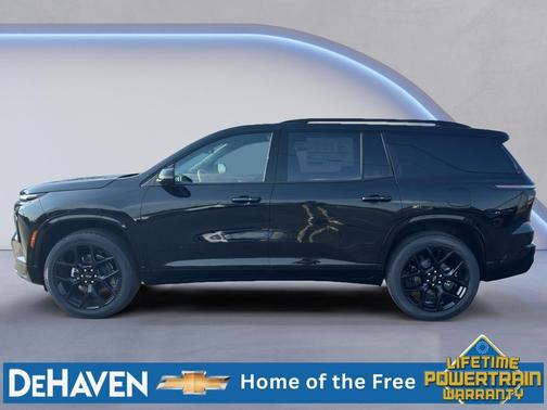 Mosaic Black Metallic 2026 Chevrolet Traverse RS