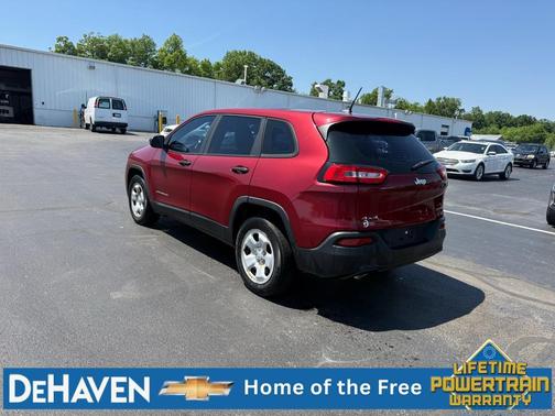 Deep Cherry Red Crystal Pearlcoat 2014 Jeep Cherokee Sport