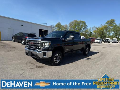 Black 2021 GMC Sierra 2500 SLE