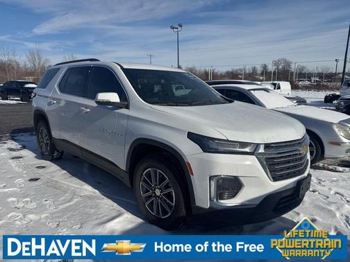 2023 Chevrolet Traverse LT Leather