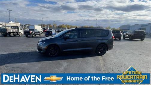 2018 Chrysler Pacifica Touring-L Plus