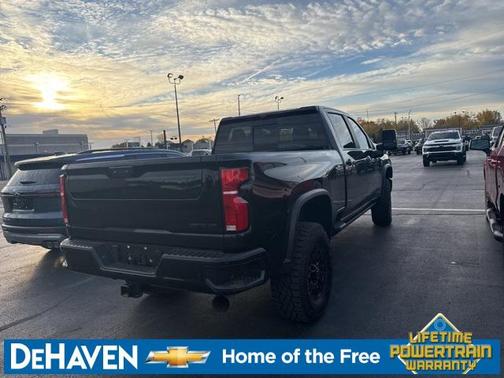 2024 Chevrolet Silverado 2500 4WD Crew Cab Standard Bed ZR2