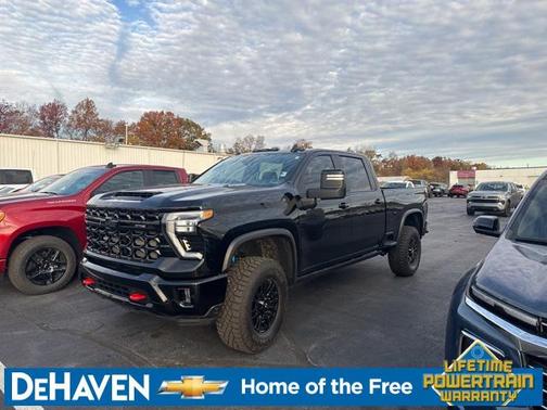 2024 Chevrolet Silverado 2500 4WD Crew Cab Standard Bed ZR2