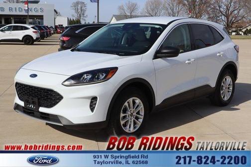 2022 Ford Escape SE