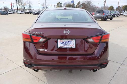 2025 Nissan Altima SL