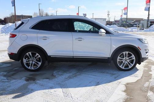 2015 Lincoln MKC Base