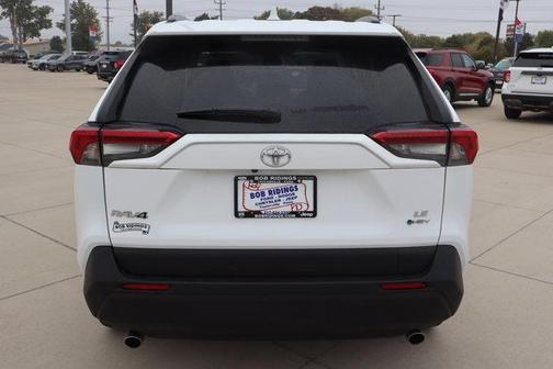 2025 Toyota RAV4 Hybrid LE