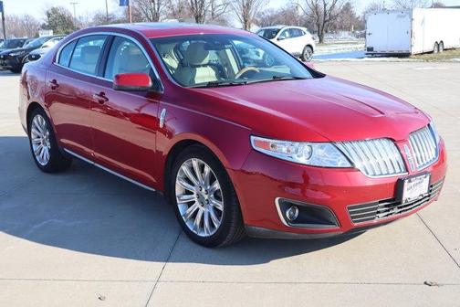 2010 Lincoln MKS Base