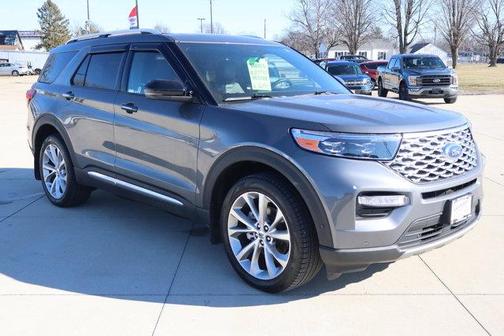 2022 Ford Explorer Platinum