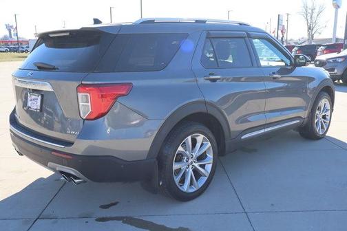 2022 Ford Explorer Platinum