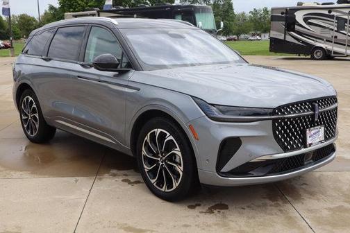2024 Lincoln Nautilus Reserve