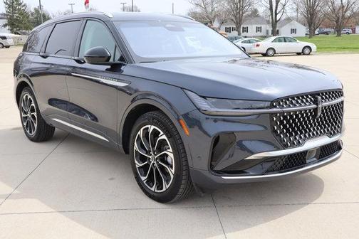 2024 Lincoln Nautilus Reserve