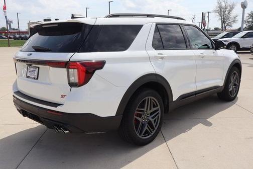 White 2025 Ford Explorer ST
