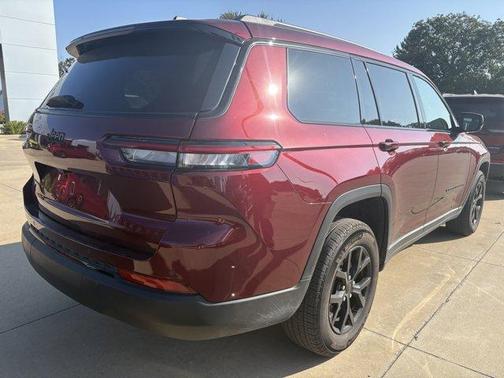 2024 Jeep Grand Cherokee L Laredo