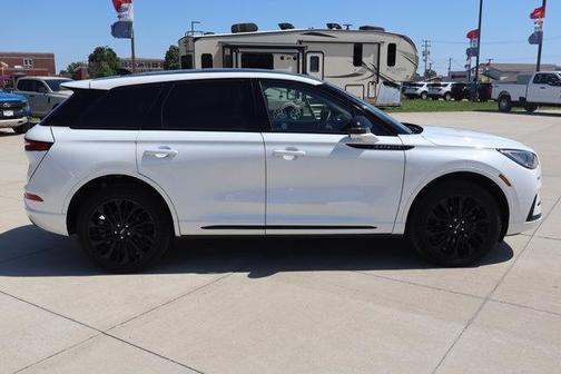 White 2024 Lincoln Corsair Premiere