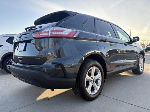 2023 Ford Edge SE